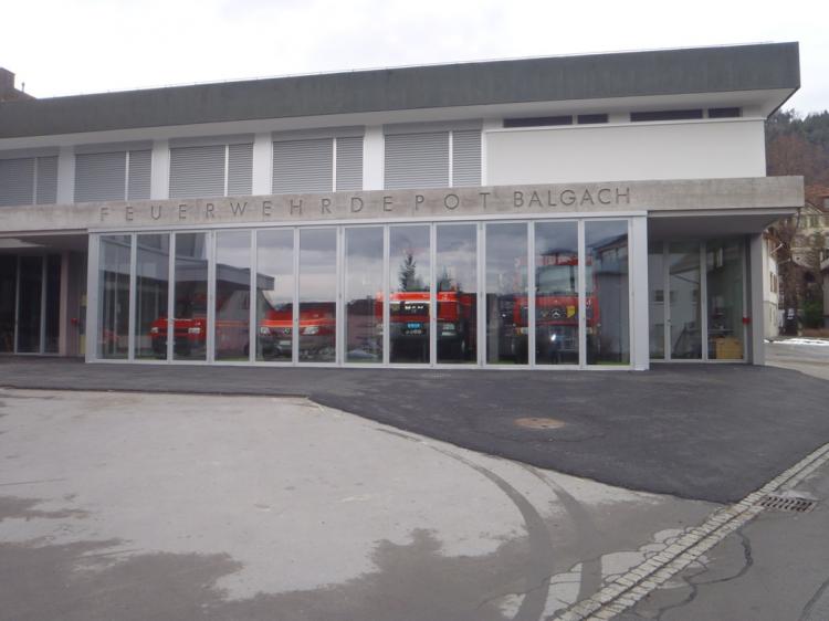 <Link https://www.google.ch/maps/place/Turnhallestrasse+1/@47.4065569,9.6072046,393m/data=!3m1!1e3!4m2!3m1!1s0x479b16f397aa4ddb:0x6760f8570b622a88>Hier klicken für Standort mit Google Maps finden</LINK>