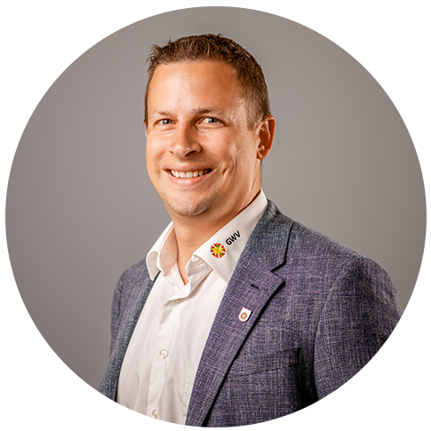 Portrait von Jonas Moos, Leiter Energielösungen und Dienstleistungen