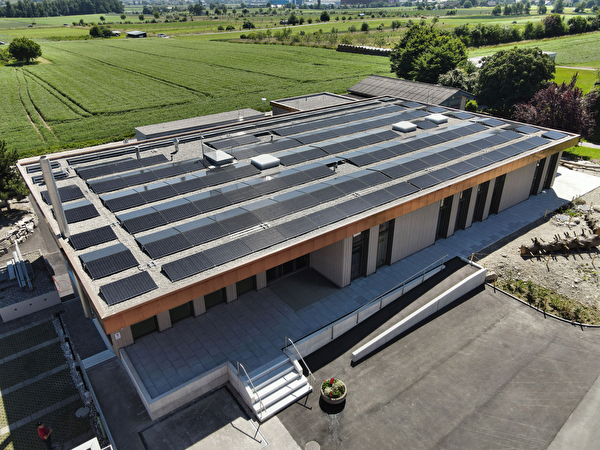 Aufdachanlage Schulzentrum Dintikon