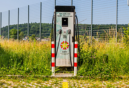 Ladestation E-Mobilität an der Sportanlage Badmatte Villmergen