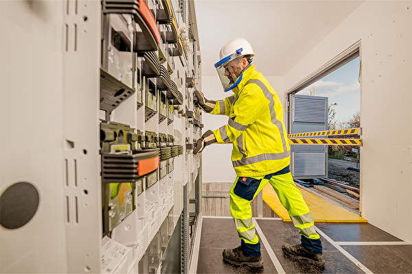 Bild des Innenraums der Trafostation Wärmezentrale Gemeindewerke Villmergen