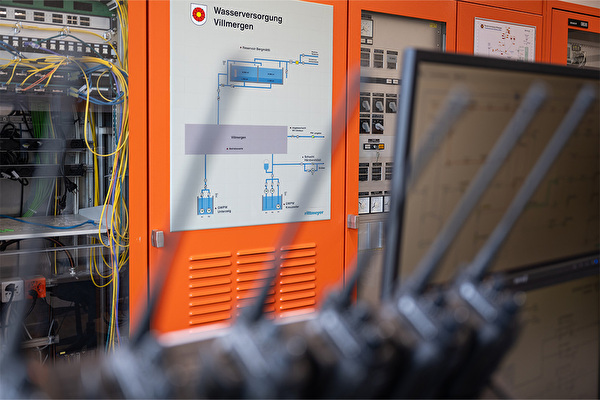 Bild der Leitwarte (Wasserversorgung) der Gemeindewerke Villmergen
