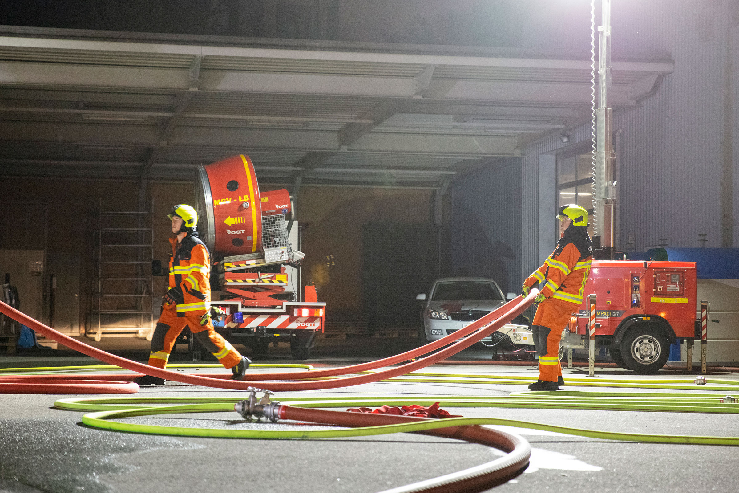 Der mobile Grossventilator dient zur Unterstützung der vorrückenden Atemschutztrupps. 