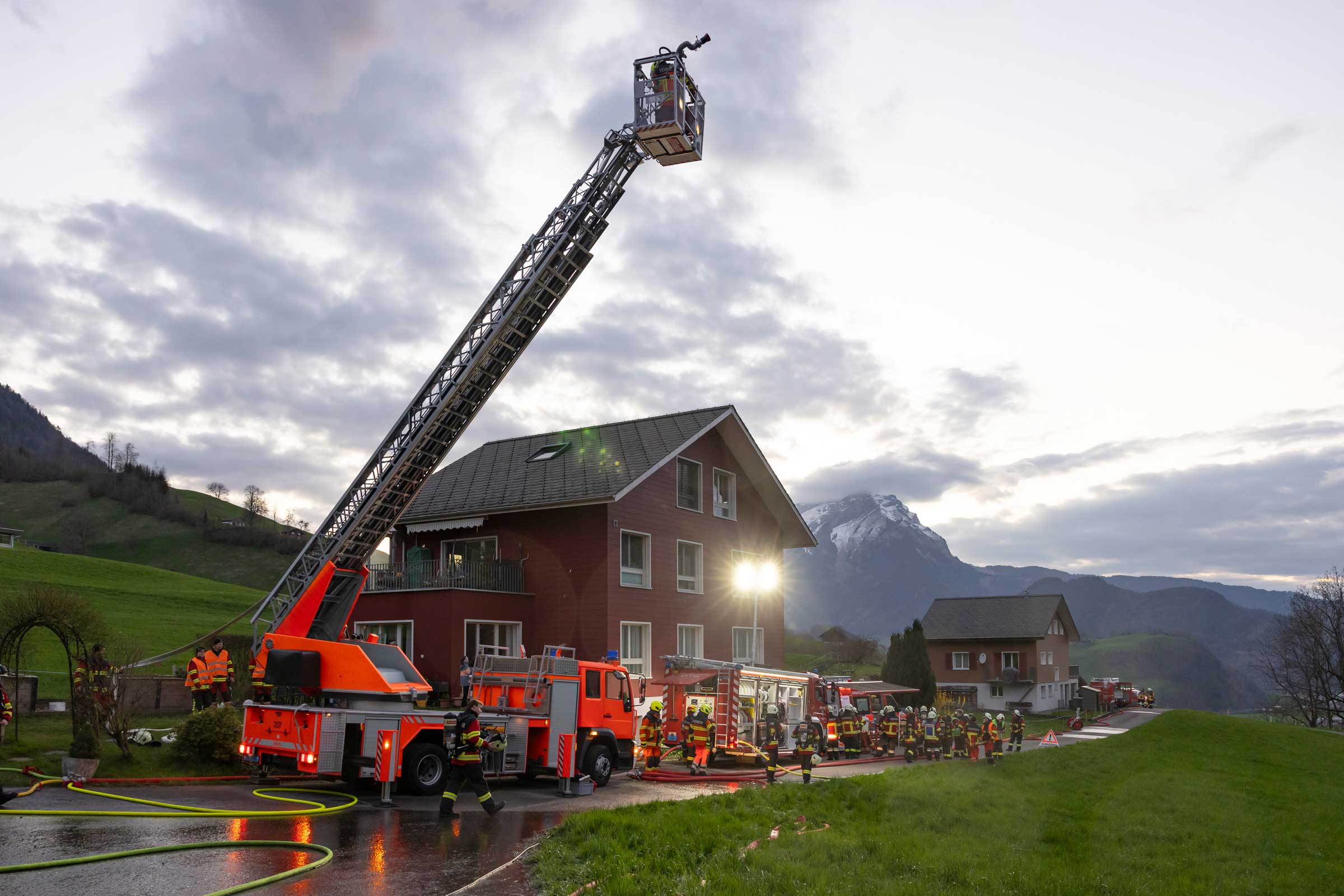 Die Fachgruppen ADL und Führungsunterstützung nehmen an einer Übung in Oberdorf teil.