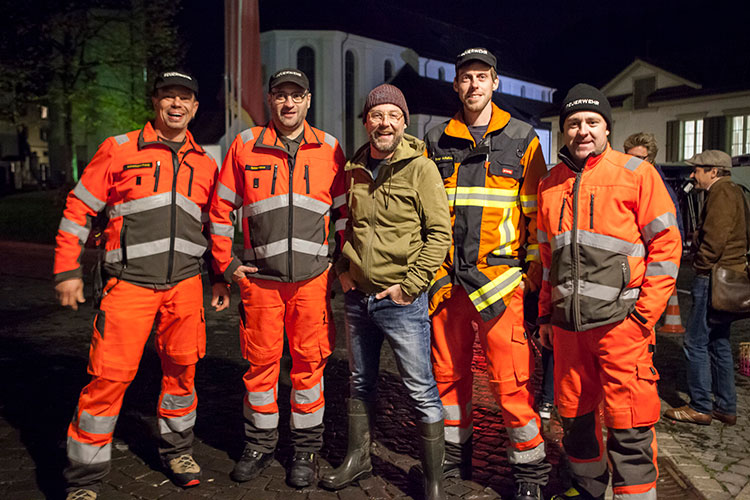 Auch das Schweizer Fernsehen erhält hinter den Kulissen Unterstützung bei Dreharbeiten für die Sendung «SRF bi de Lüt».