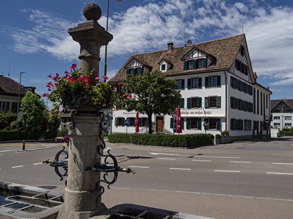 Gasthaus Zum Weissen Rössli in Mettmenstetten.