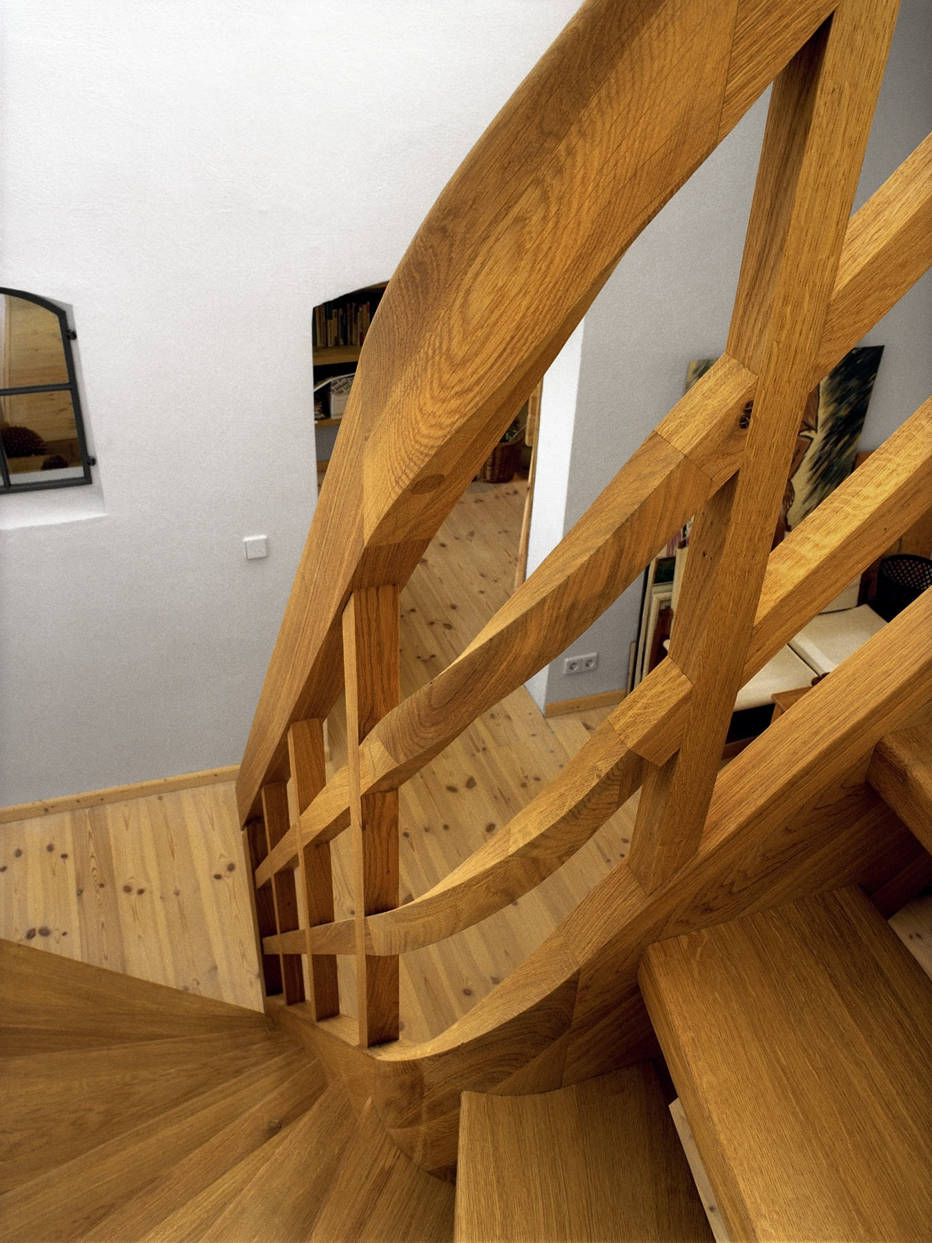 Rustikale Eichenholztreppe
