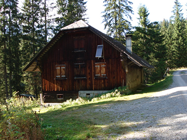 Foto Aussenansicht Zwirchihütte