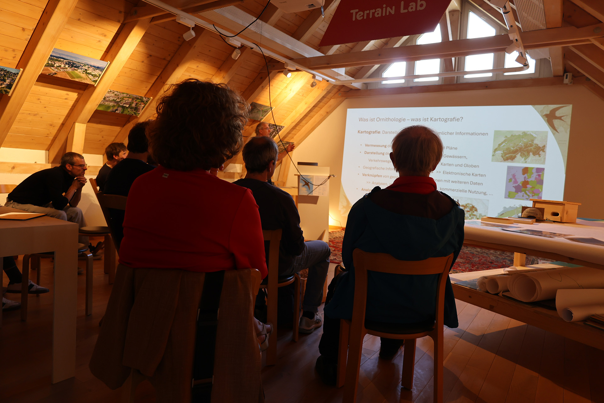 Was hat Ornithologie mit Kartografie zu tun? 
Mit Stefan Zoller, Orniplan AG
