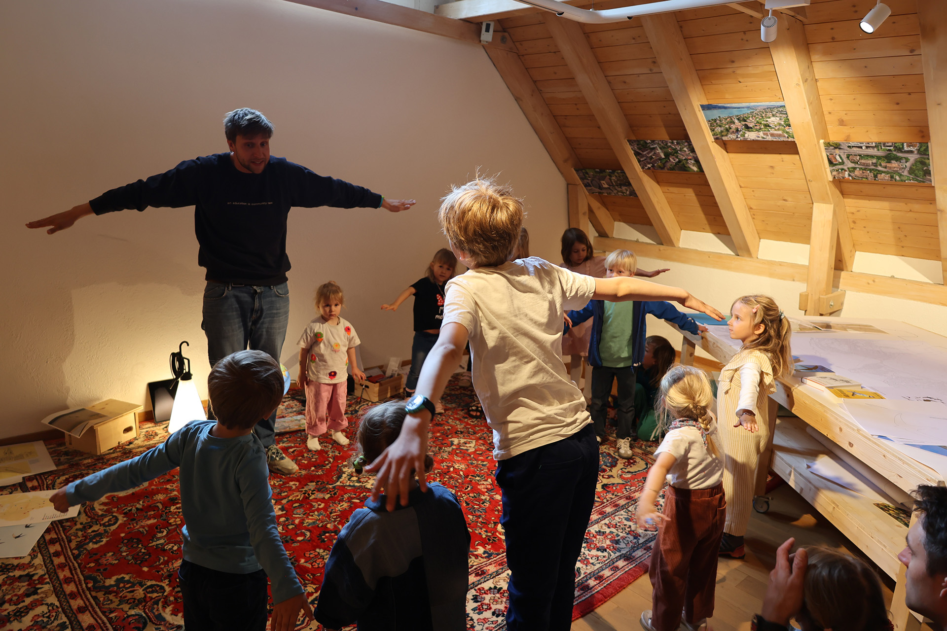 Wie fühlt es sich an im Schlaf zu fliegen?
Spielerische Annäherung an den Mauersegler. Mit Bruno Heller, Leiter Ortsmuseum 

