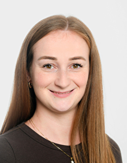 Portraitfoto von Tanja Schweizer