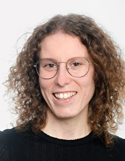 Portraitfoto von Melanie Weisshaupt