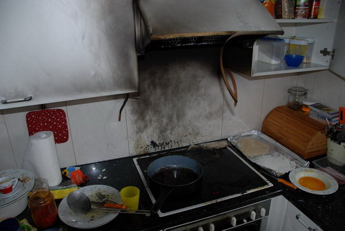 Brandspuren in der Küche