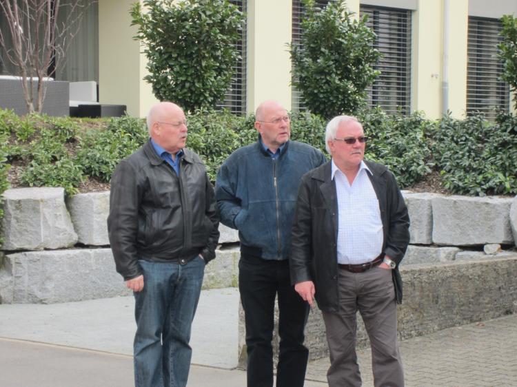 Max, Hansruedi und Rolf von der Feuerschutzkommission