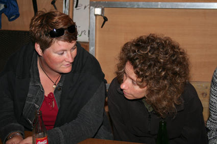 "Frauen-Fachgespräche"
