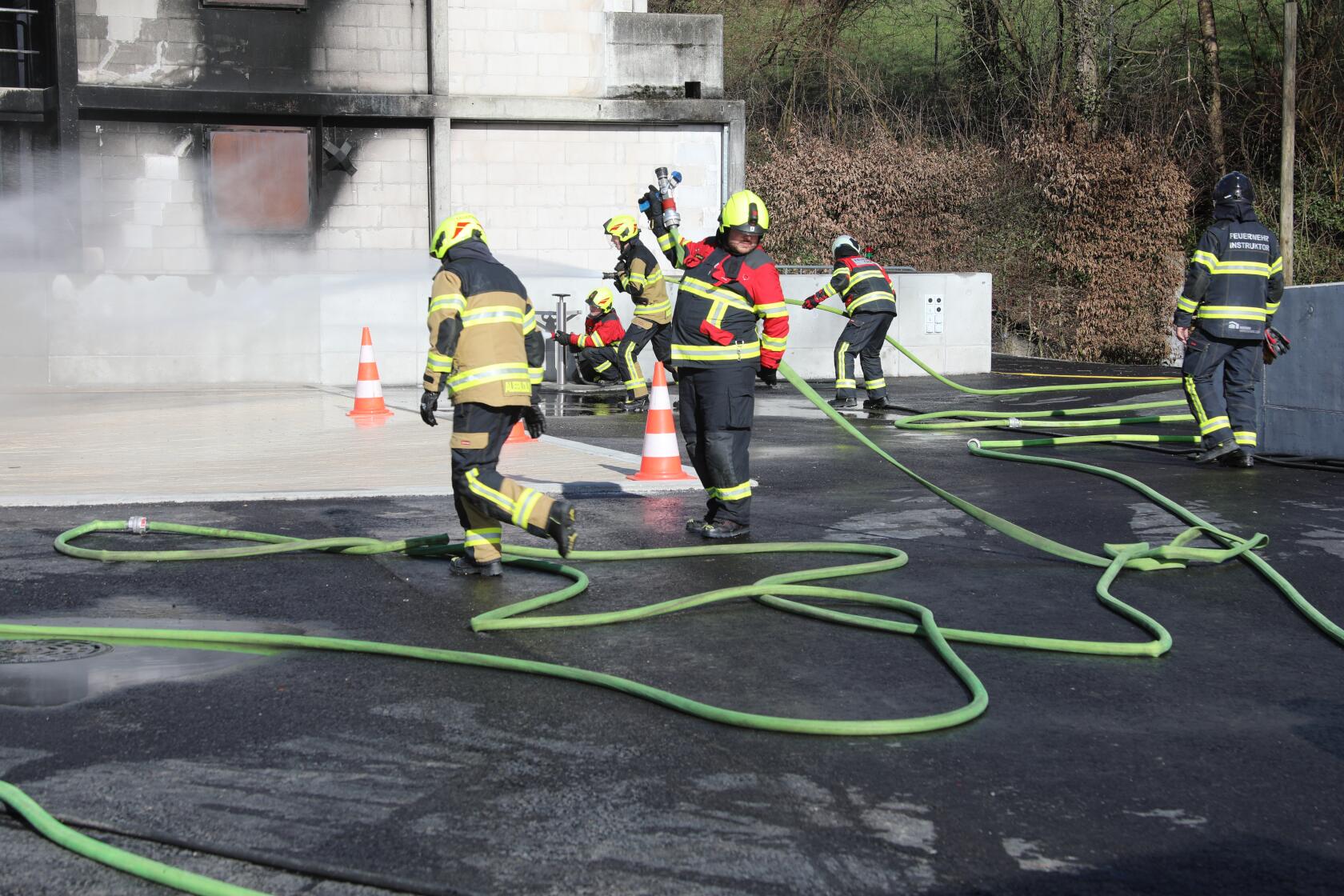 Leitungsdienst mit Schlauchvorrat