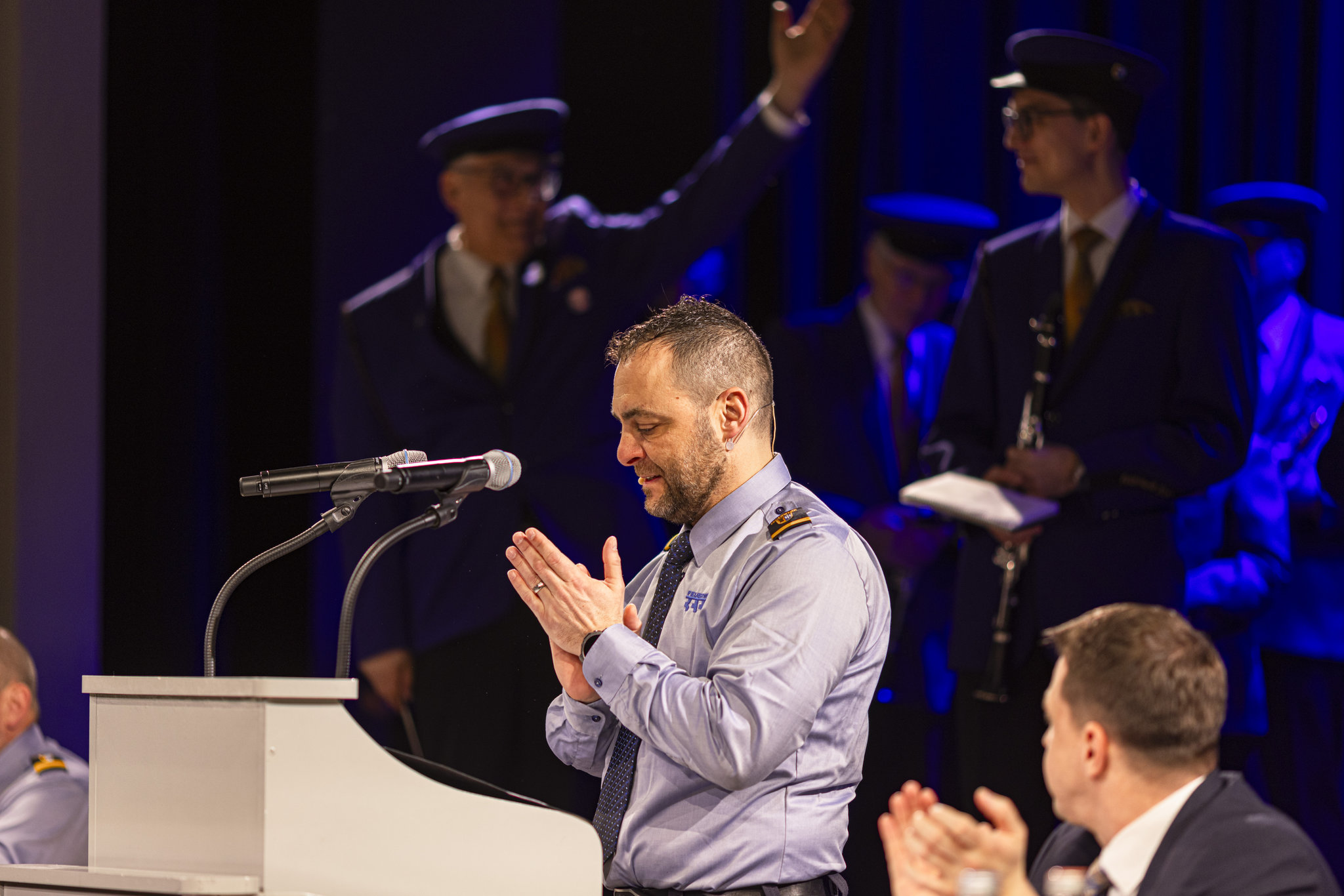 Beat eröffnet den Rapport