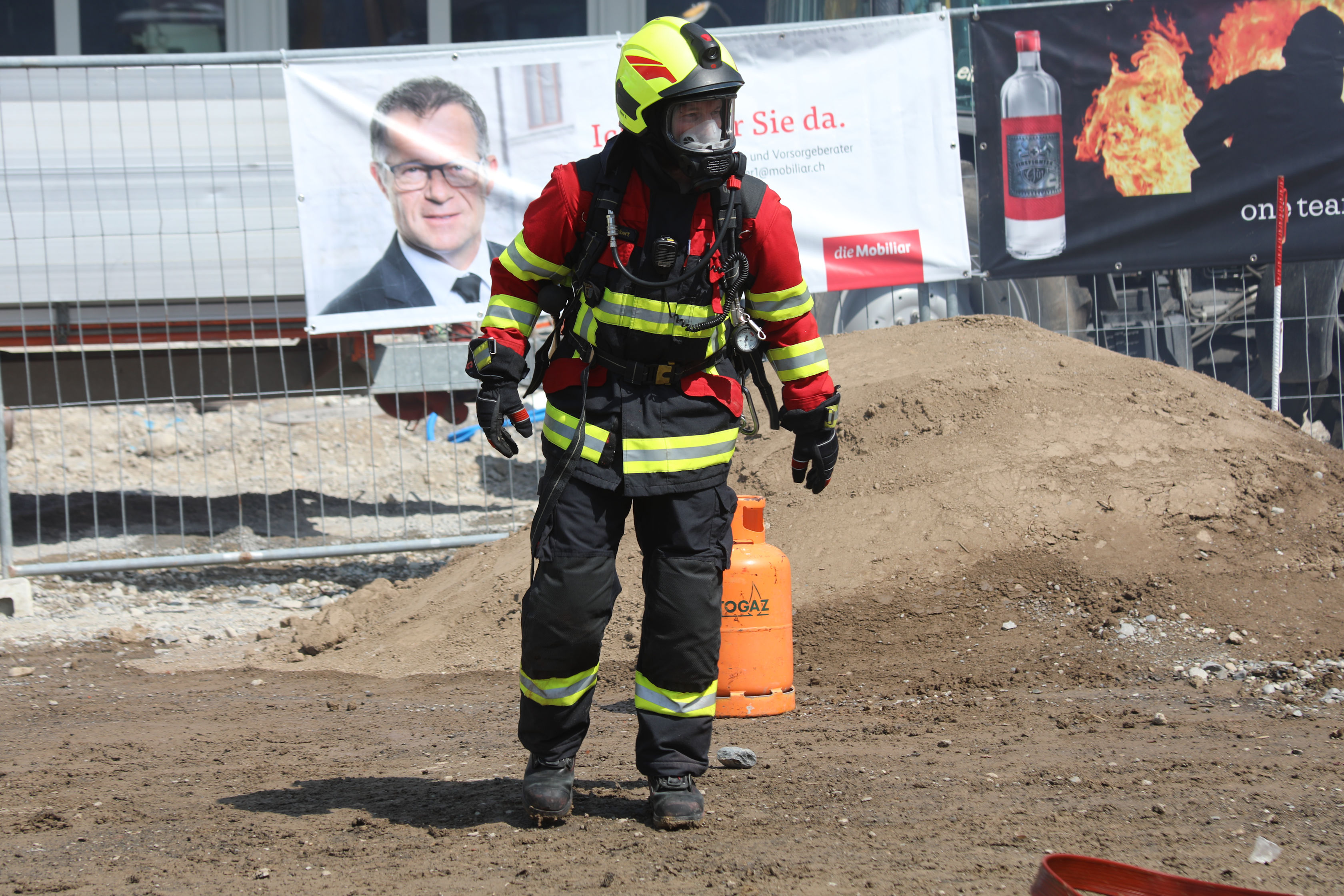 Gasflasche wurde in Sicherheit gebracht