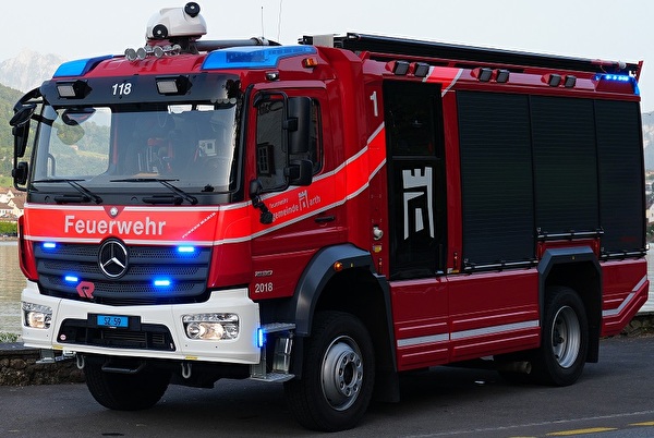2025/38: Arth, Gotthardstrasse, Rauch