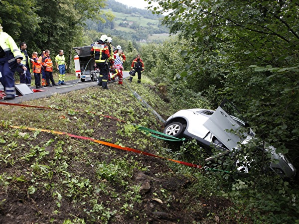 Strassenrettungseinsatz Steinerstrasse