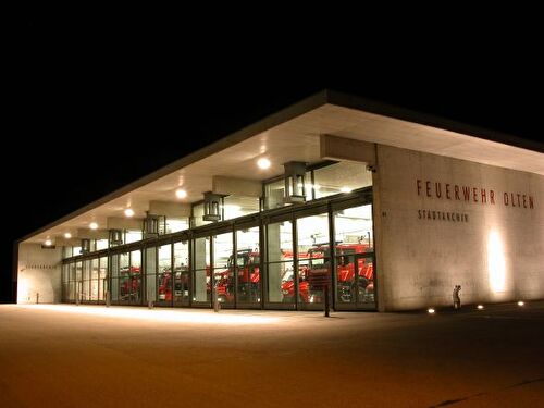 Feuerwehrmagazin Olten bei Nacht