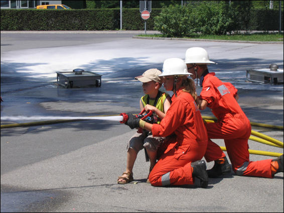 Unterstützung durch Jugendfeuerwehr