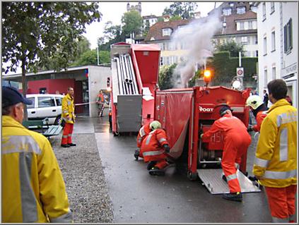 Hydrosub wird für den Einsatz vorbereitet. Ein Kraftwerk muss ausgepumpt werden.