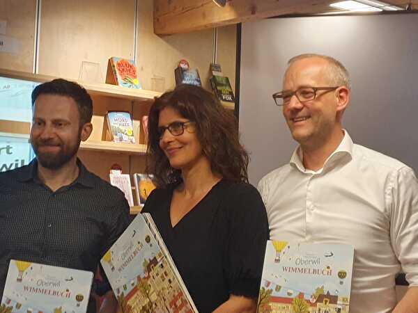 Vernissage Oberwil Wimmelbuch